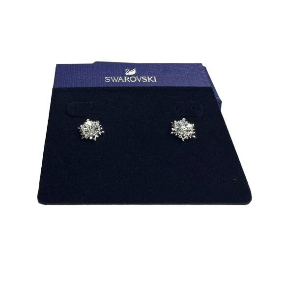 Swarovski Magic stud earrings Snowflake, White, Rhodium plated - Picture 3 of 6